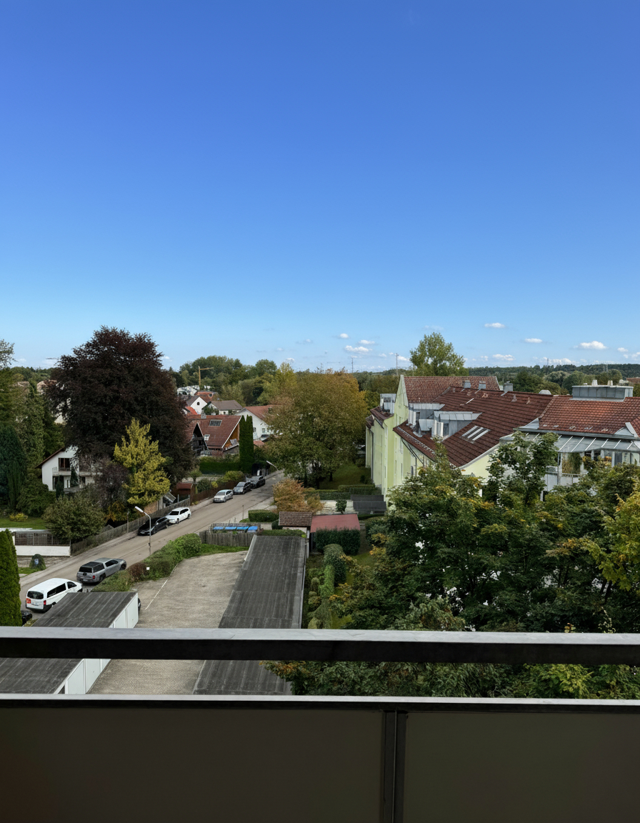 Hoch hinaus in Puchheim – Charmante Wohnung im 6. Stock, 82178 Puchheim / Puchheim-Bahnhof, Etagenwohnung